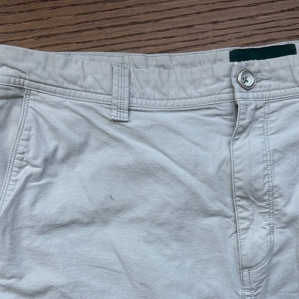 Rodd & Gunn Light Beige Flat Front Men’s Shorts